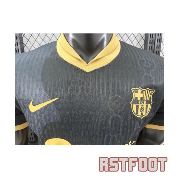 maillot barcelone 2024-2025 edition speciale version player noir or – Image 3