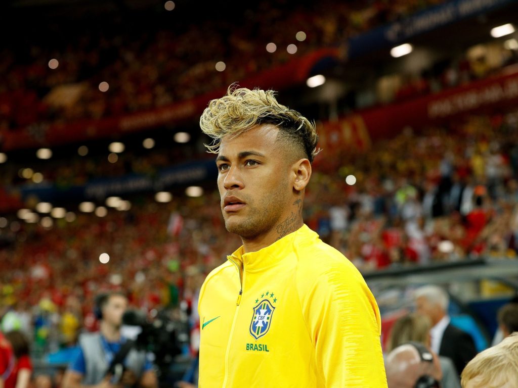 coupe de cheveux de neymar​