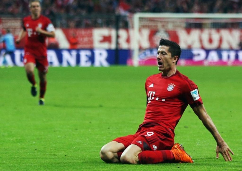 lewandowski 5 buts