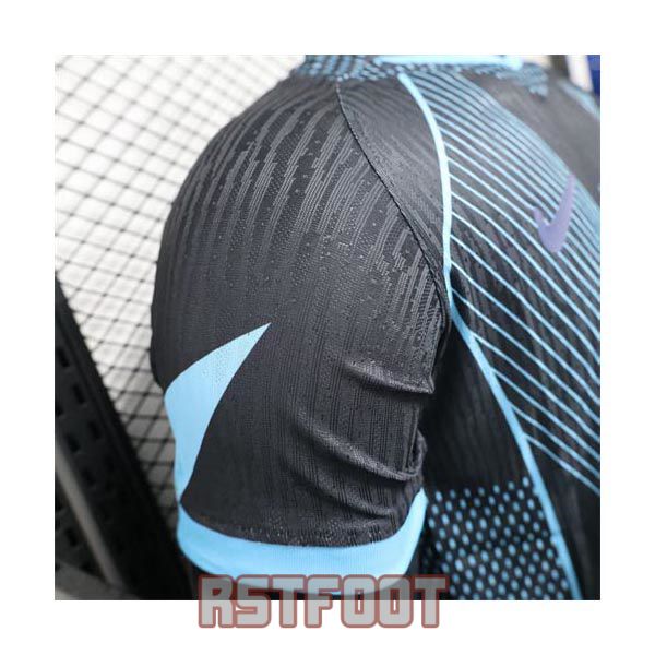 maillot barcelone 2025-2026 edition speciale version player noir bleu clair – Image 4
