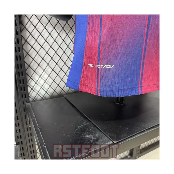 maillot barcelone 2025-2026 edition speciale version player bleu rouge olivia rodrigo – Image 6
