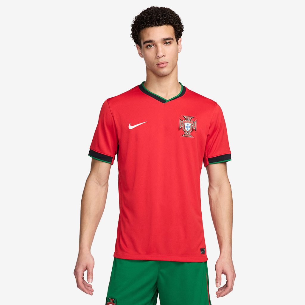 Découvrez légende et modernité dans le maillot Portugal Euro 2024