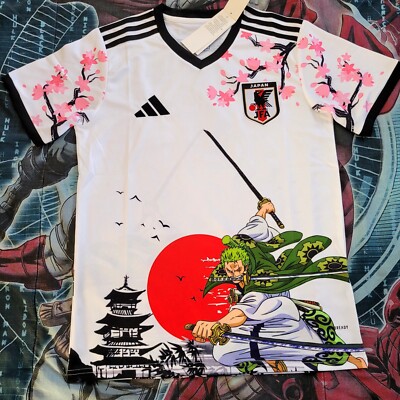 Maillot japon manga : la mode de porter ses héros d'animation sur le dos
